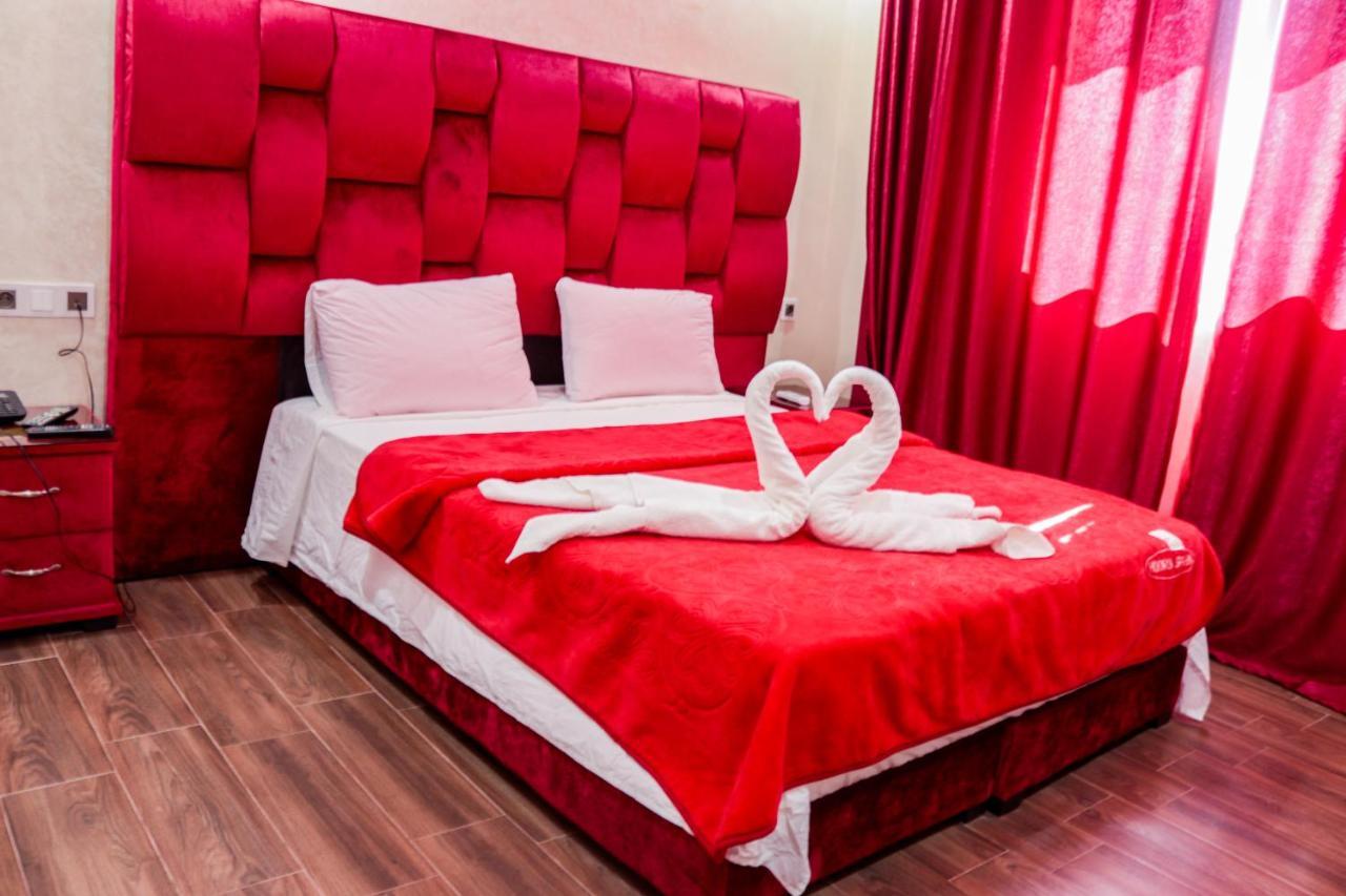 Hotel Borj El Arab Kourigha Kültér fotó